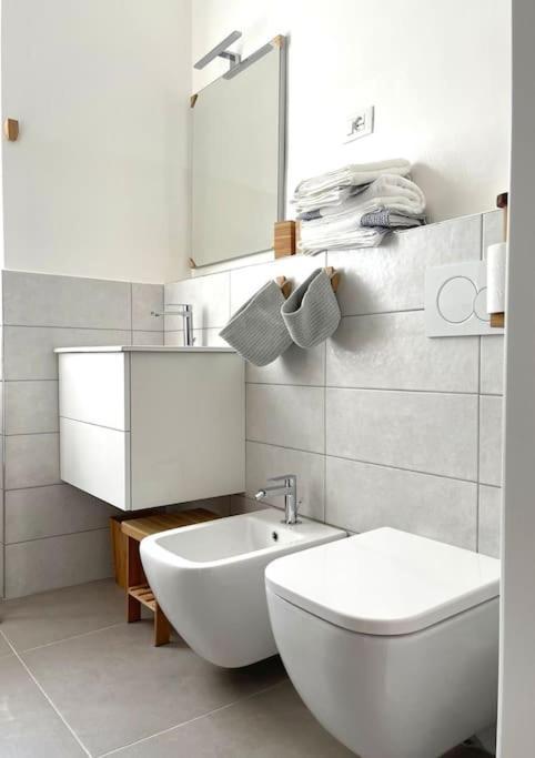 Leia Home W/Private Parking In Old Town ตรีเอสเต ภายนอก รูปภาพ